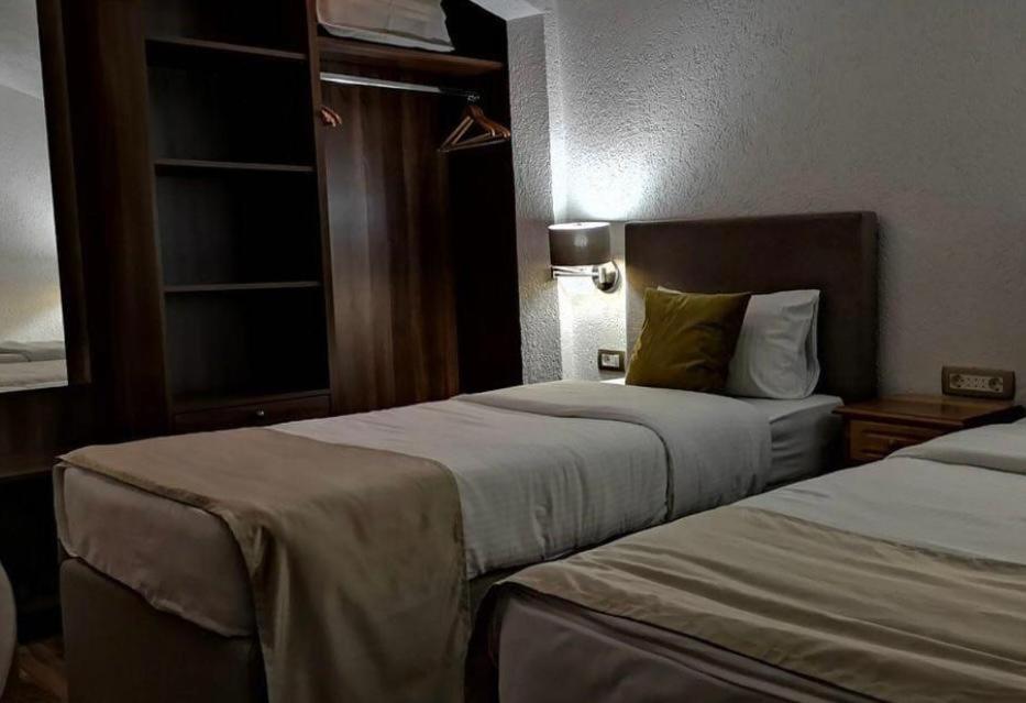 Hotel Ideall Podgoriçe Dış mekan fotoğraf