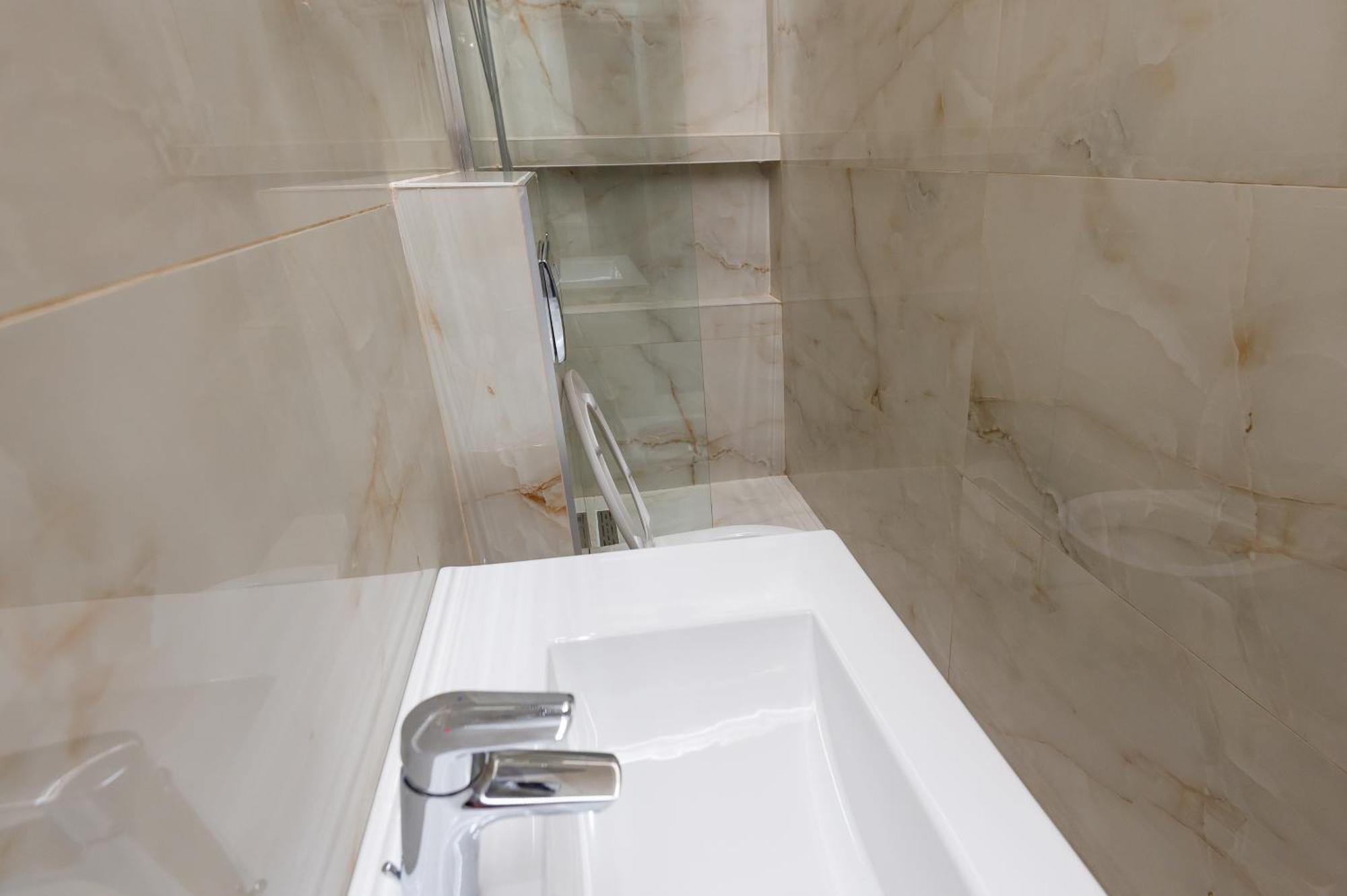Hotel Ideall Podgoriçe Dış mekan fotoğraf