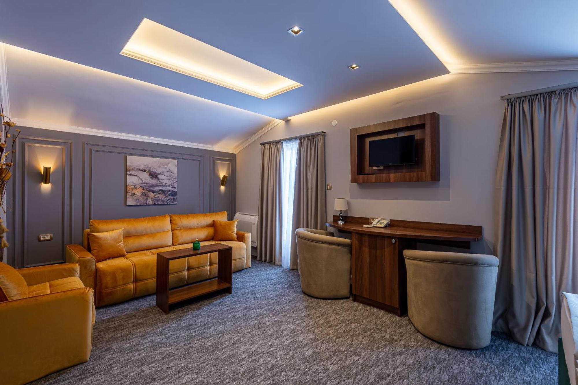Hotel Ideall Podgoriçe Dış mekan fotoğraf