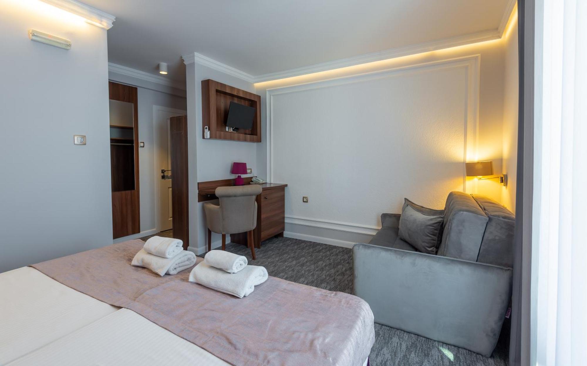 Hotel Ideall Podgoriçe Dış mekan fotoğraf