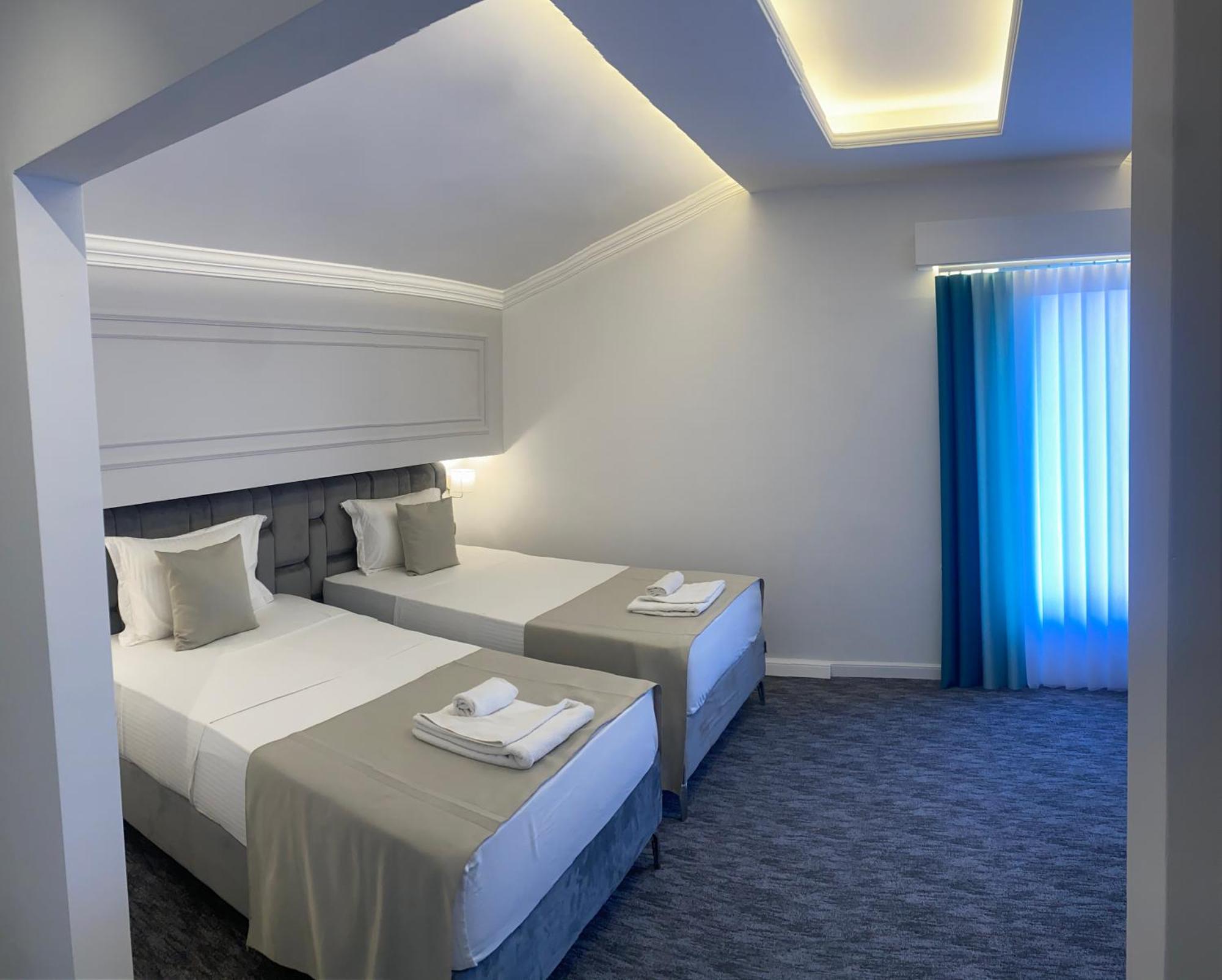 Hotel Ideall Podgoriçe Dış mekan fotoğraf