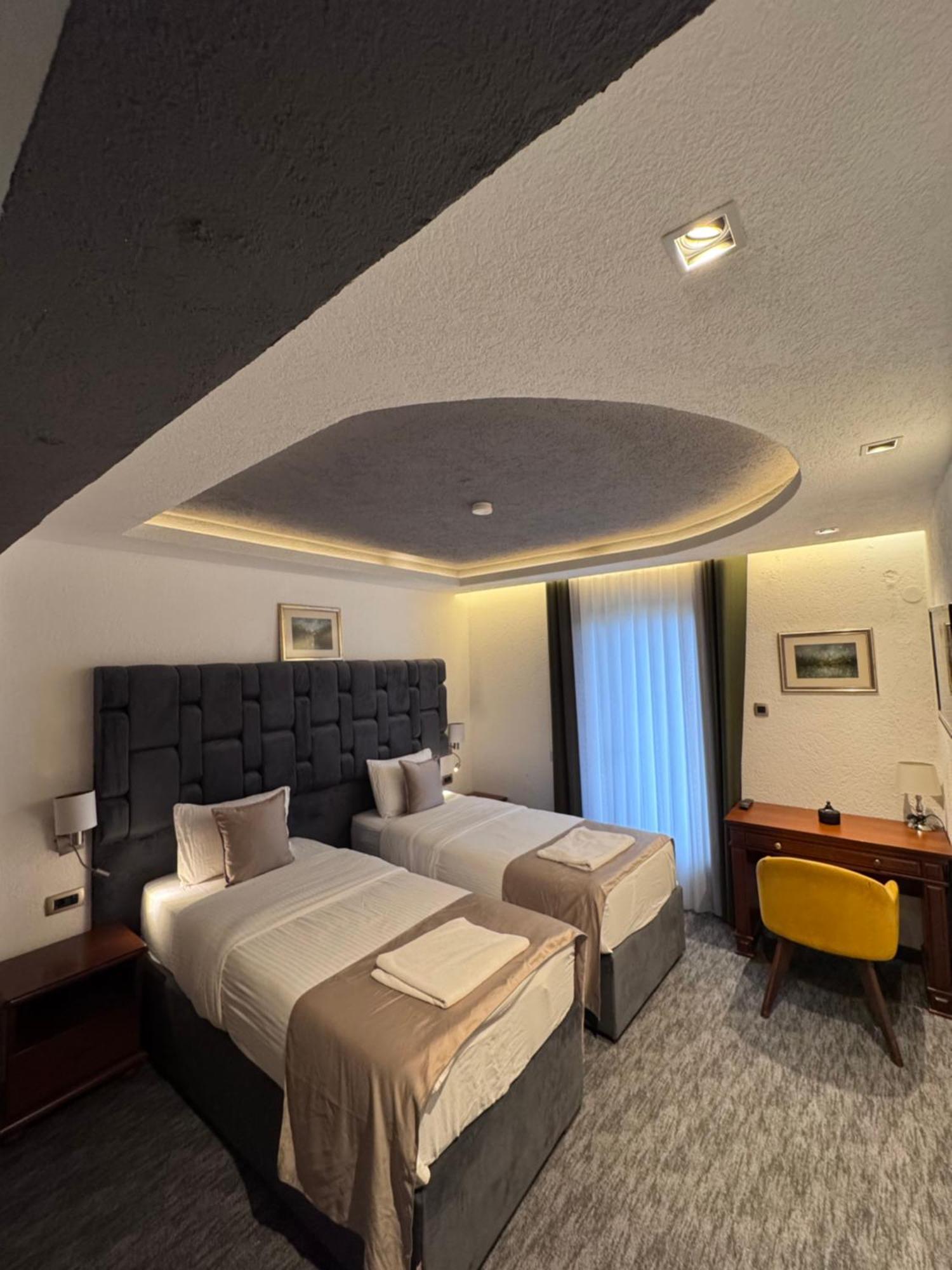 Hotel Ideall Podgoriçe Dış mekan fotoğraf